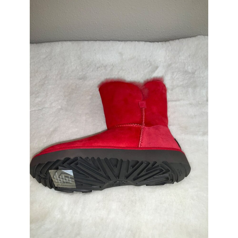 UGG Australia size 6 Classic Cuff Short Boot in RED NEW in Box Women's - Picture 7 of 11